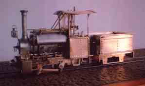 Fowler 0-4-0ST Plantation Loco with tender